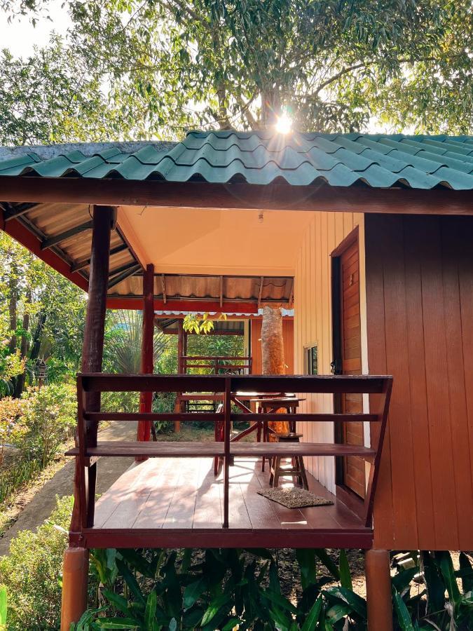 Lonely Groove Hotel เกาะช้าง ภายนอก รูปภาพ