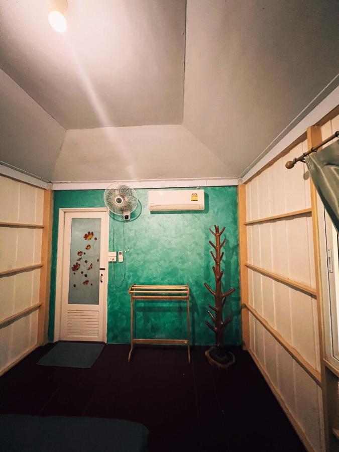 Lonely Groove Hotel เกาะช้าง ภายนอก รูปภาพ